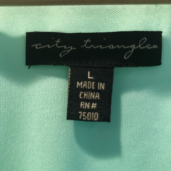 Mint green chiffon split sleeve dress. Size L - Picture 6 of 6